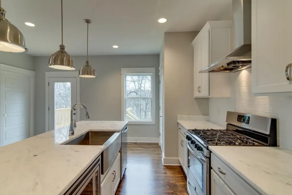 942B Strouse Avenue Nashville TN 37206