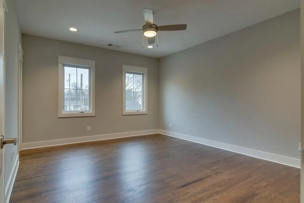 942B Strouse Avenue Nashville TN 37206