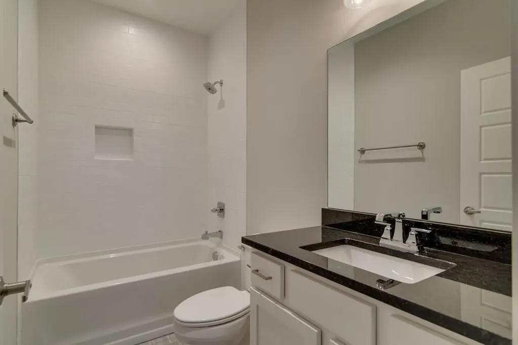 942B Strouse Avenue Nashville TN 37206