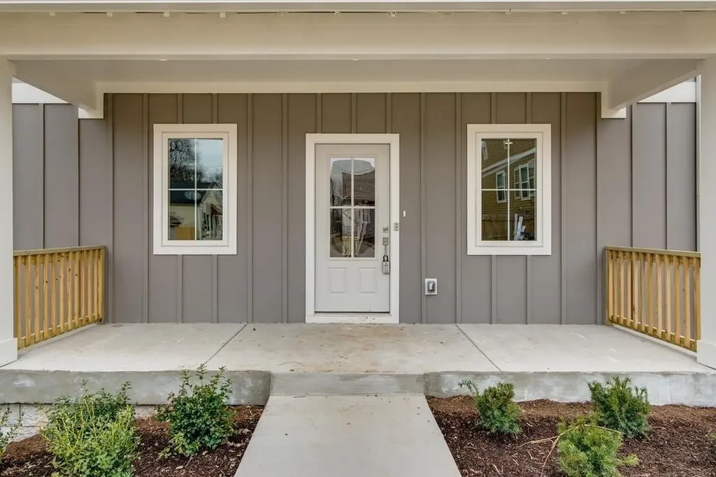942B Strouse Avenue Nashville TN 37206