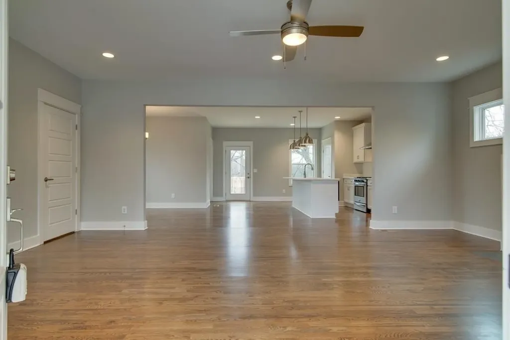 942B Strouse Avenue Nashville TN 37206