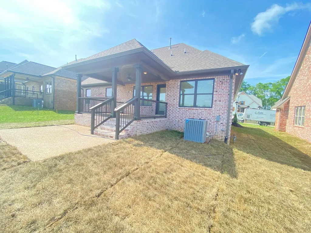 1041 Jackston Mack Way Gallatin TN 37066