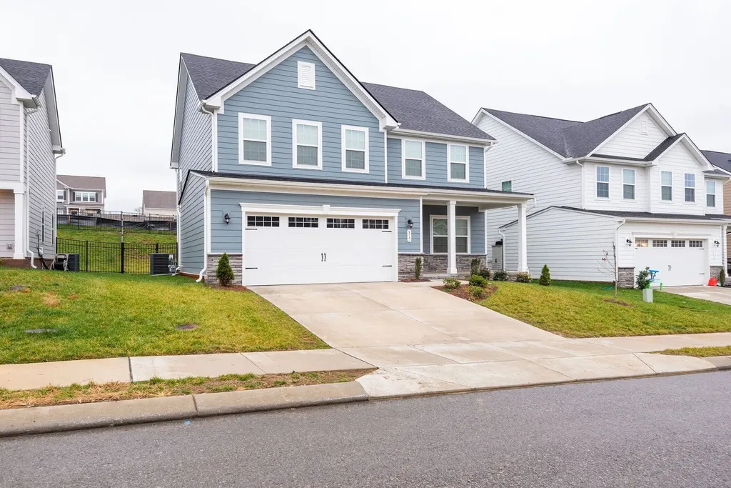 815 Dean Drive Mount Juliet TN 37122