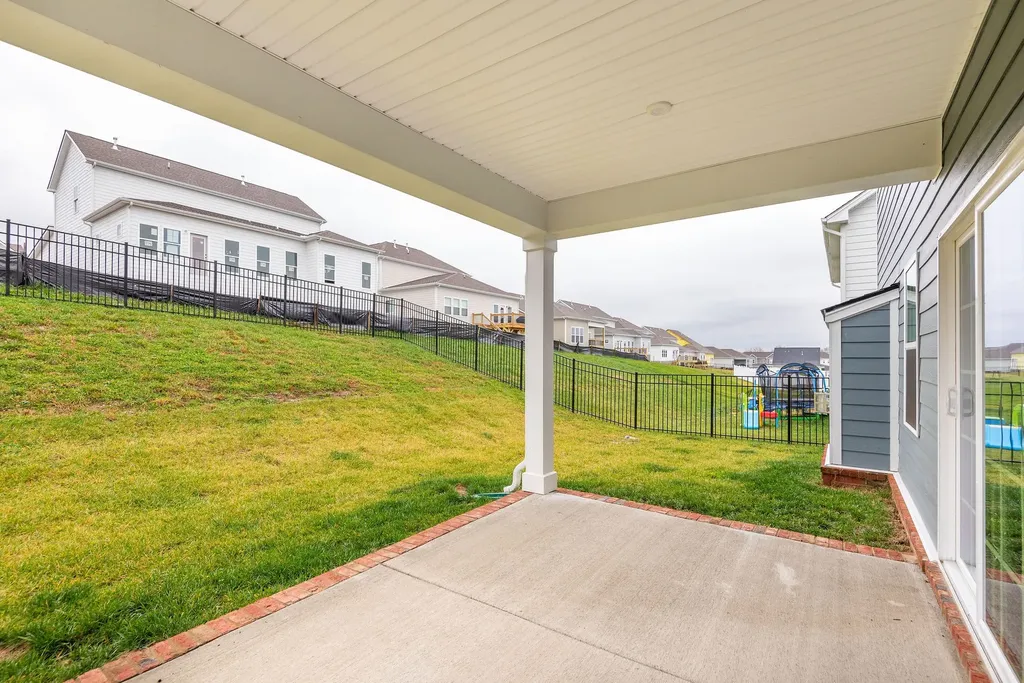 815 Dean Drive Mount Juliet TN 37122