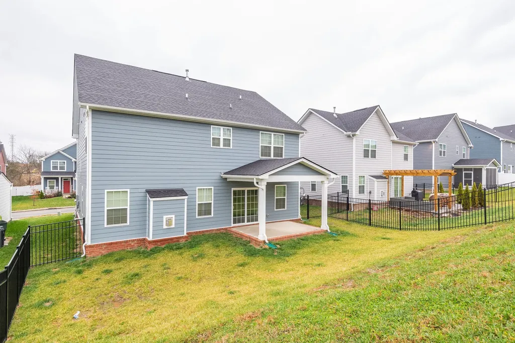 815 Dean Drive Mount Juliet TN 37122