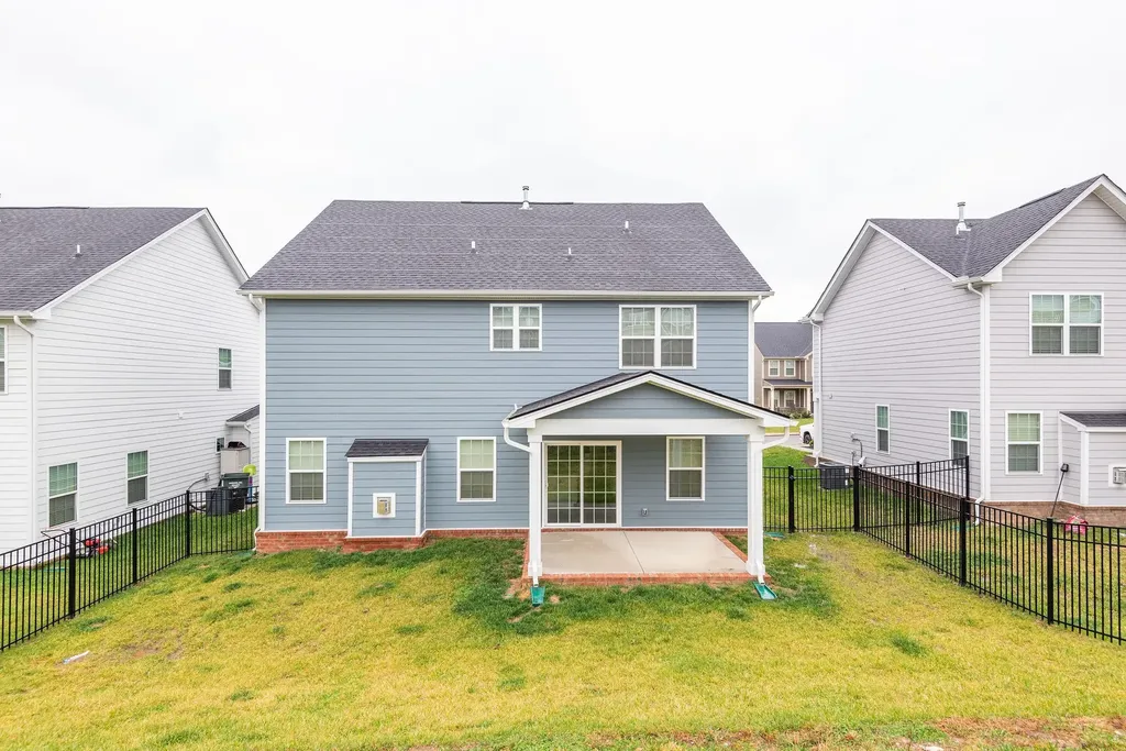815 Dean Drive Mount Juliet TN 37122