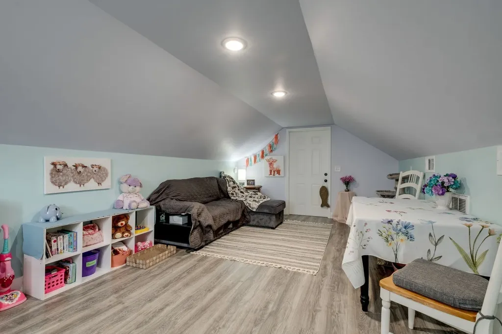 1043 Murphy Hollow Road Vanleer TN 37181