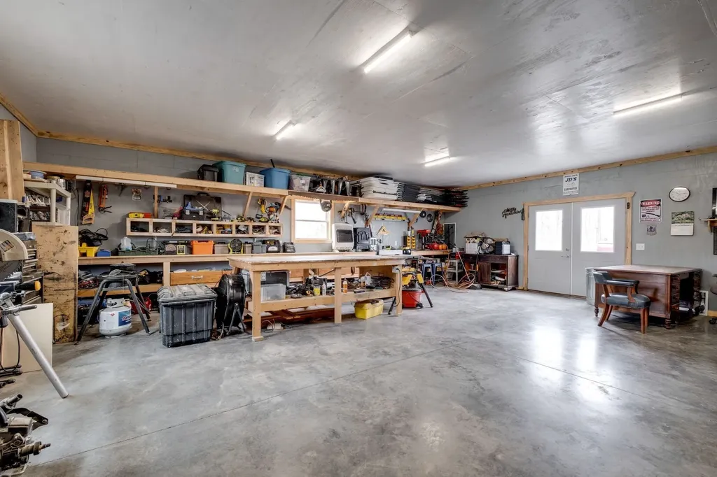 1043 Murphy Hollow Road Vanleer TN 37181