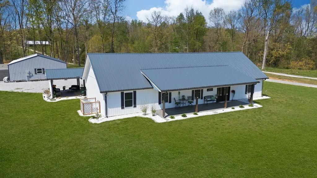 1043 Murphy Hollow Road Vanleer TN 37181
