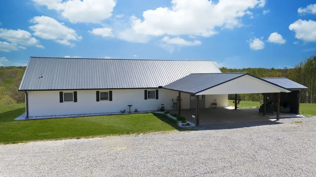 1043 Murphy Hollow Road Vanleer TN 37181