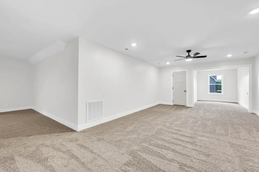 5570 Chambers Road Cumberland Furnace TN 37051
