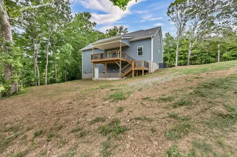 5570 Chambers Road Cumberland Furnace TN 37051