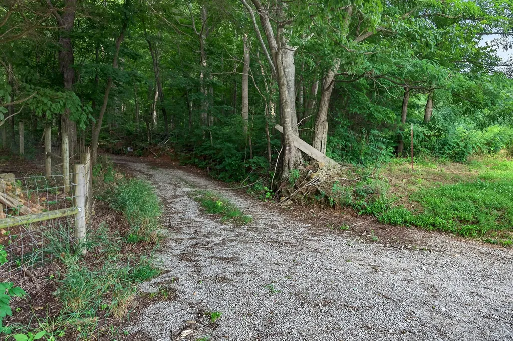 0 Moore Cove Road Quebeck TN 38579