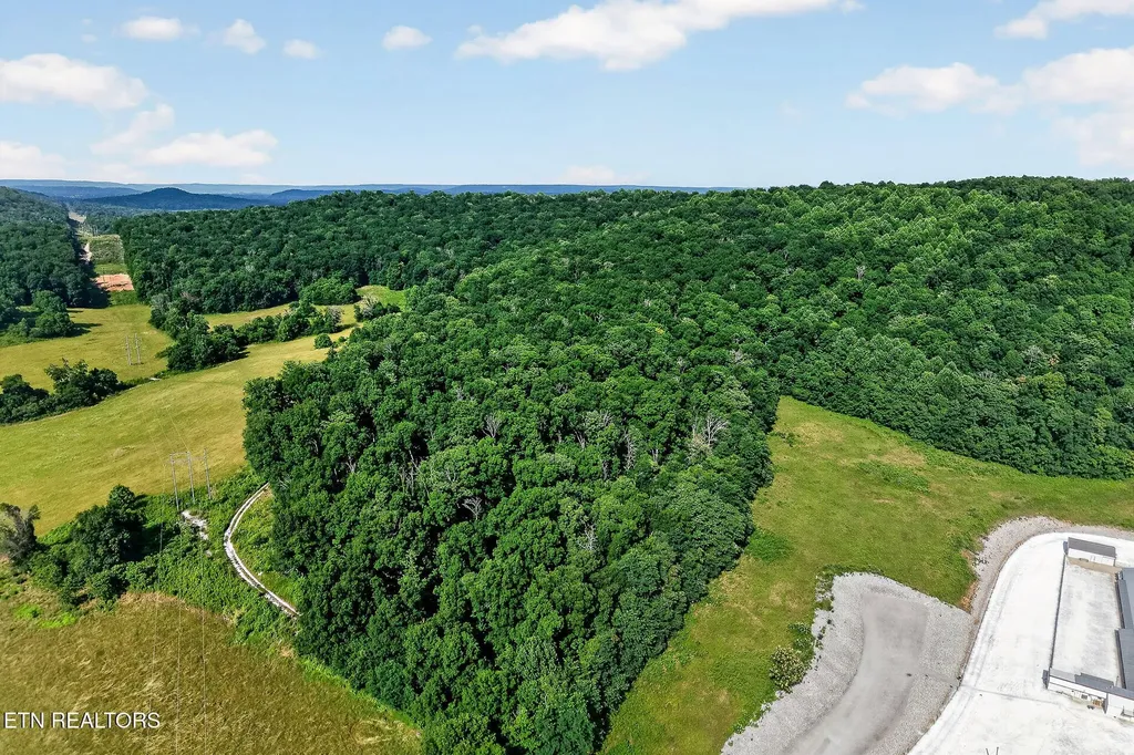 0 Moore Cove Road Quebeck TN 38579