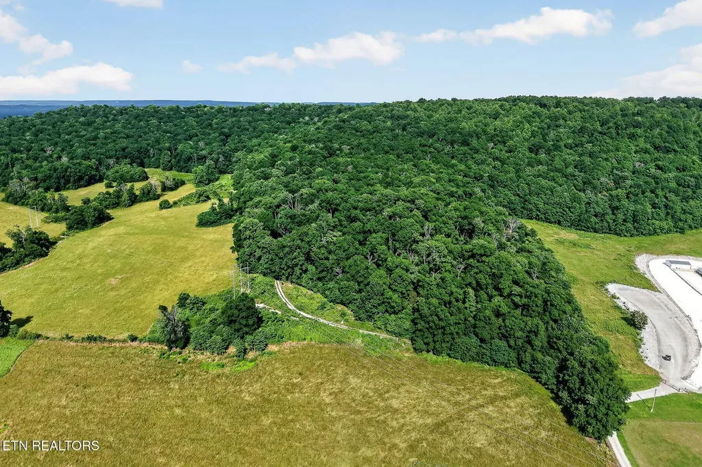 0 Moore Cove Road Quebeck TN 38579