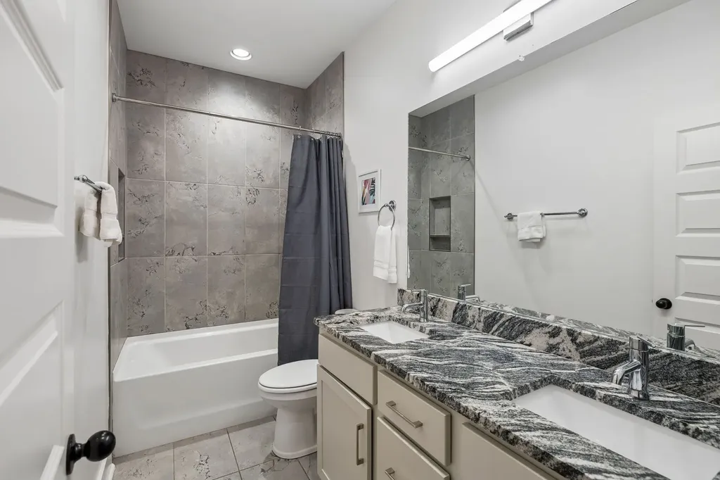 860 Seymour Avenue Nashville TN 37206