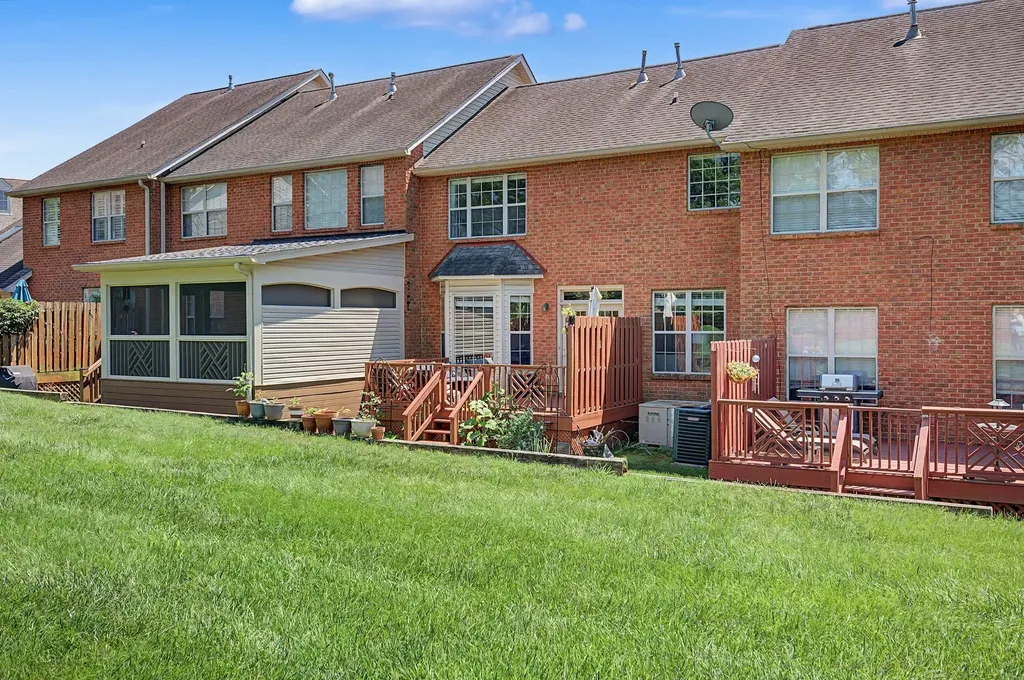 641 Old Hickory Boulevard Brentwood TN 37027