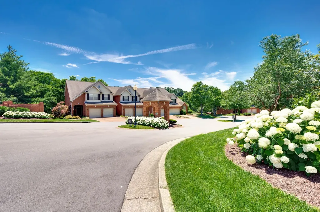 641 Old Hickory Boulevard Brentwood TN 37027