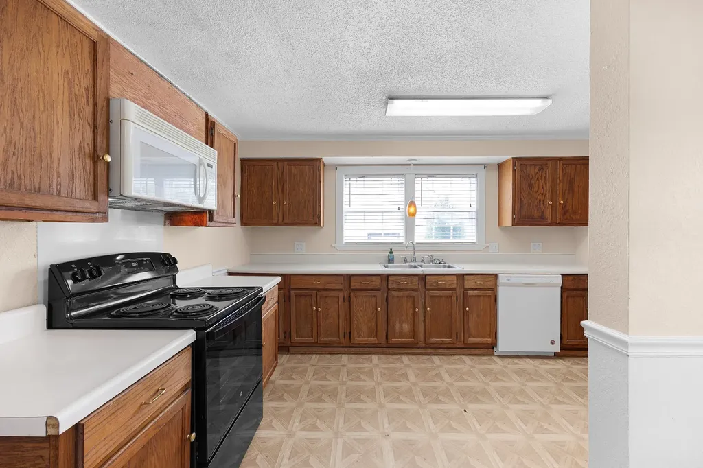 6601 Highway 78 Dyersburg TN 38024