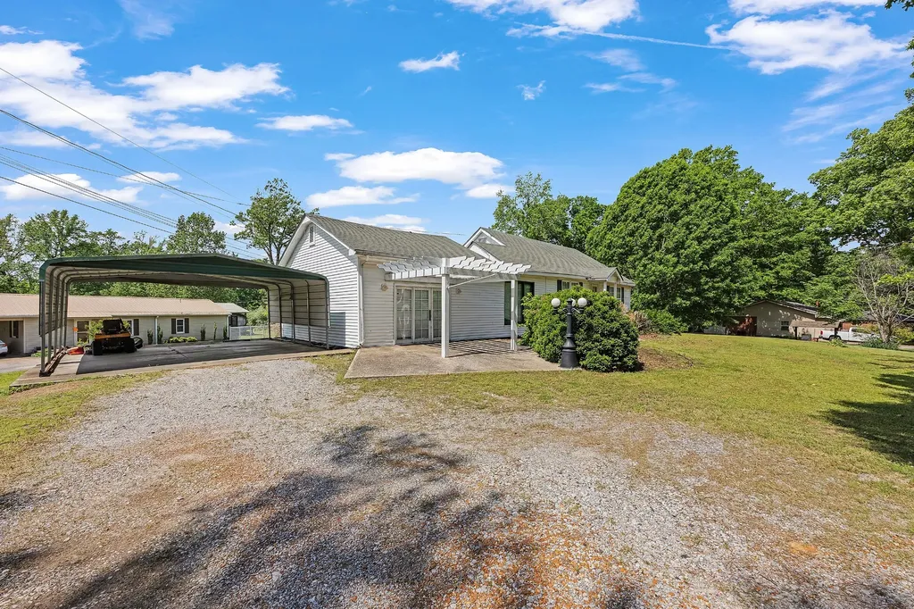 6601 Highway 78 Dyersburg TN 38024
