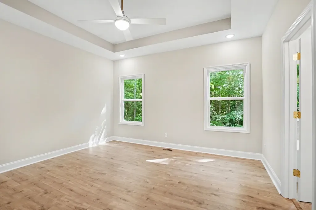 1222 Rooster Ridge Pleasant View TN 37146