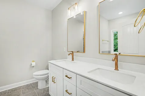 1222 Rooster Ridge Pleasant View TN 37146