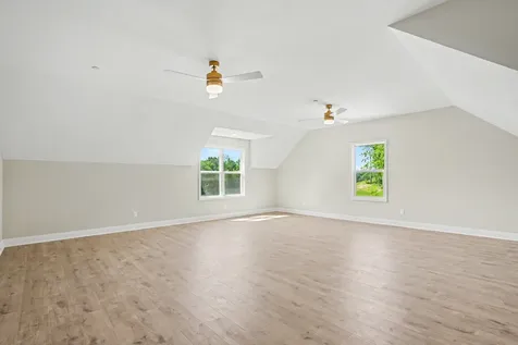 1222 Rooster Ridge Pleasant View TN 37146