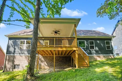 1222 Rooster Ridge Pleasant View TN 37146