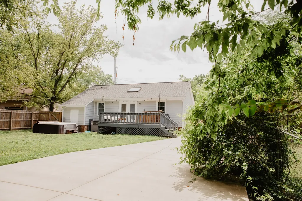 1004 Beech Bend Drive Nashville TN 37221