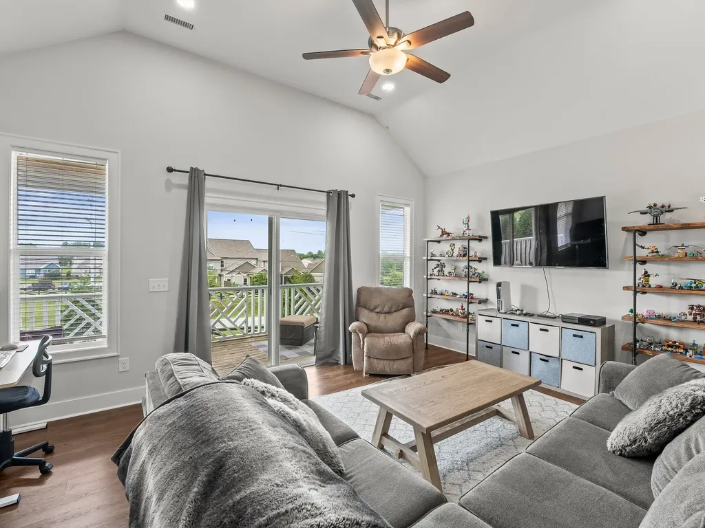 71 Windjammer Court Winchester TN 37398