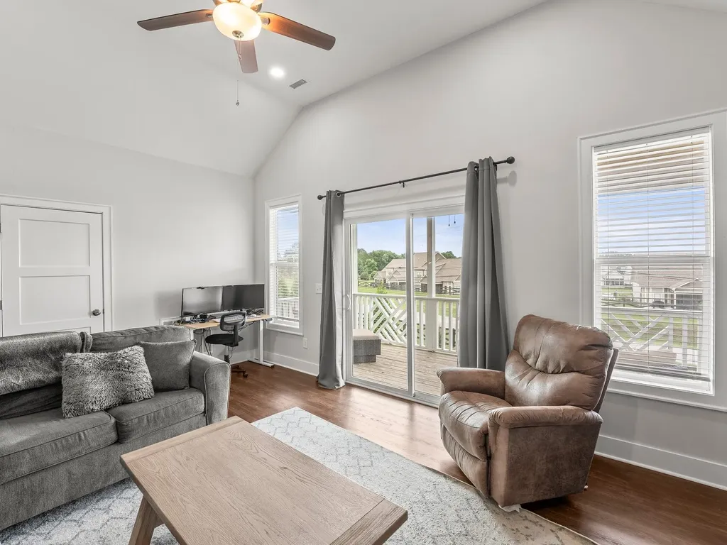 71 Windjammer Court Winchester TN 37398