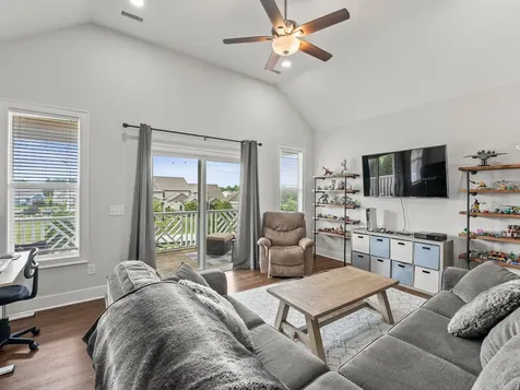 71 Windjammer Court Winchester TN 37398
