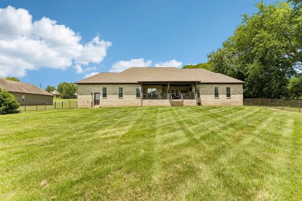 3926 Amanda Beth Court Columbia TN 38401