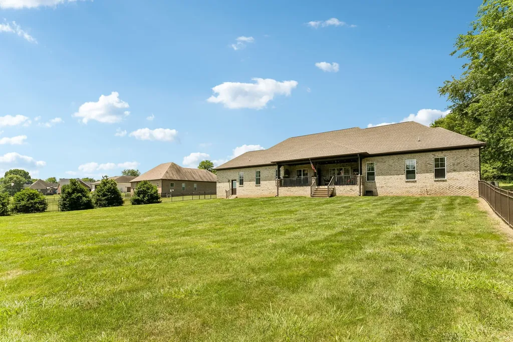 3926 Amanda Beth Court Columbia TN 38401