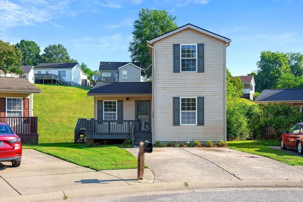 220 Brittany Park Circle Antioch TN 37013
