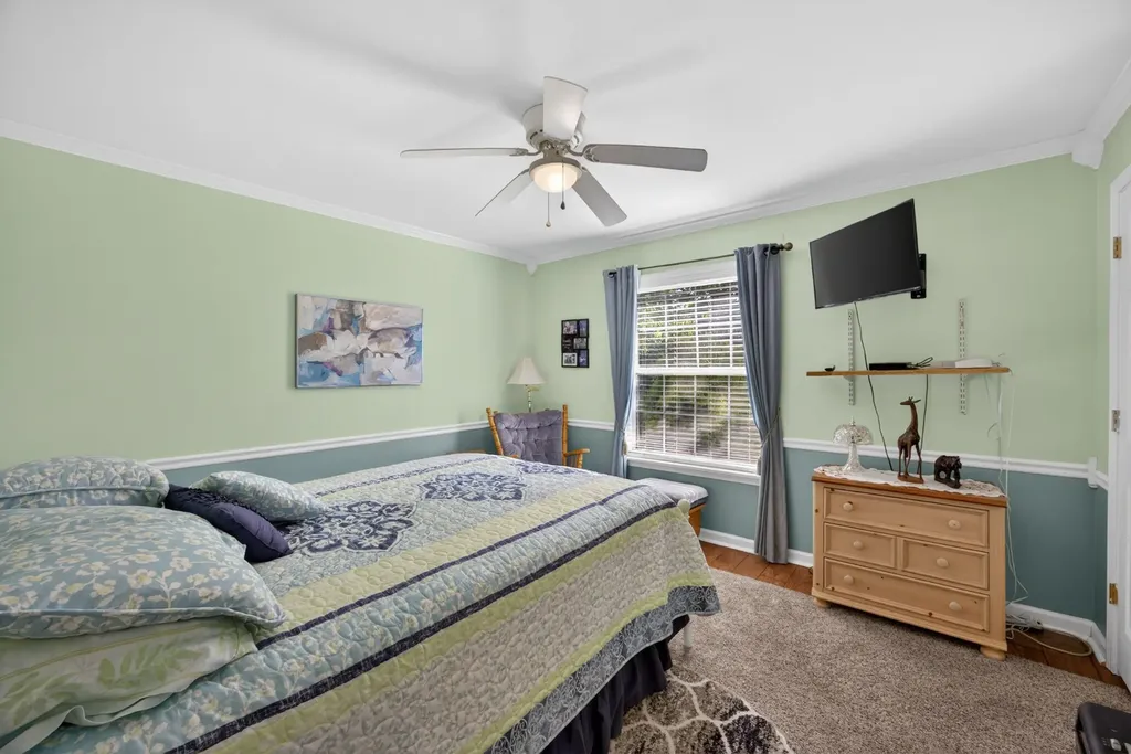 2403 N Pointe Cove Circle Cookeville TN 38506