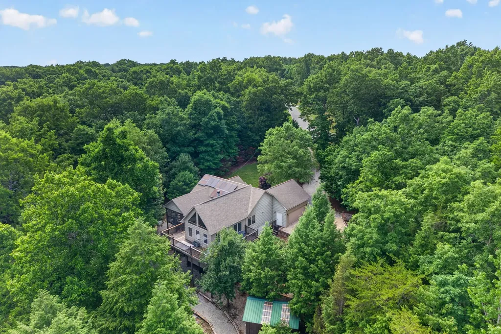 232 Victoria Circle Jamestown TN 38556