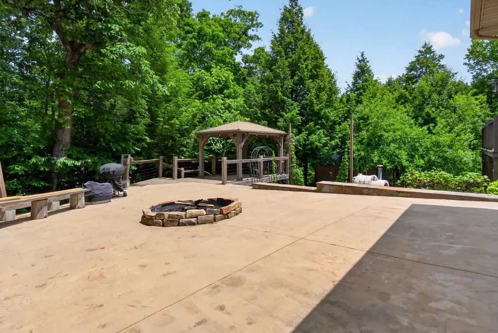 232 Victoria Circle Jamestown TN 38556