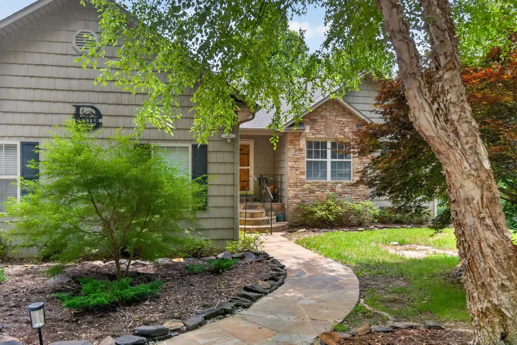232 Victoria Circle Jamestown TN 38556