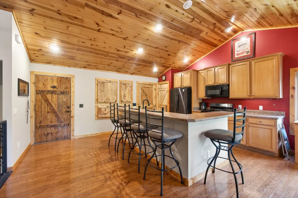 232 Victoria Circle Jamestown TN 38556