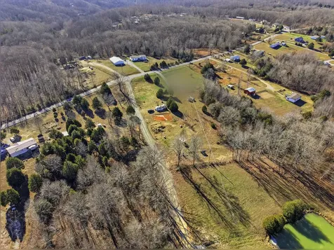 10688 Back Piney Road Bon Aqua TN 37025