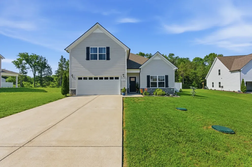 906 Crooked Creek Murfreesboro TN 37129