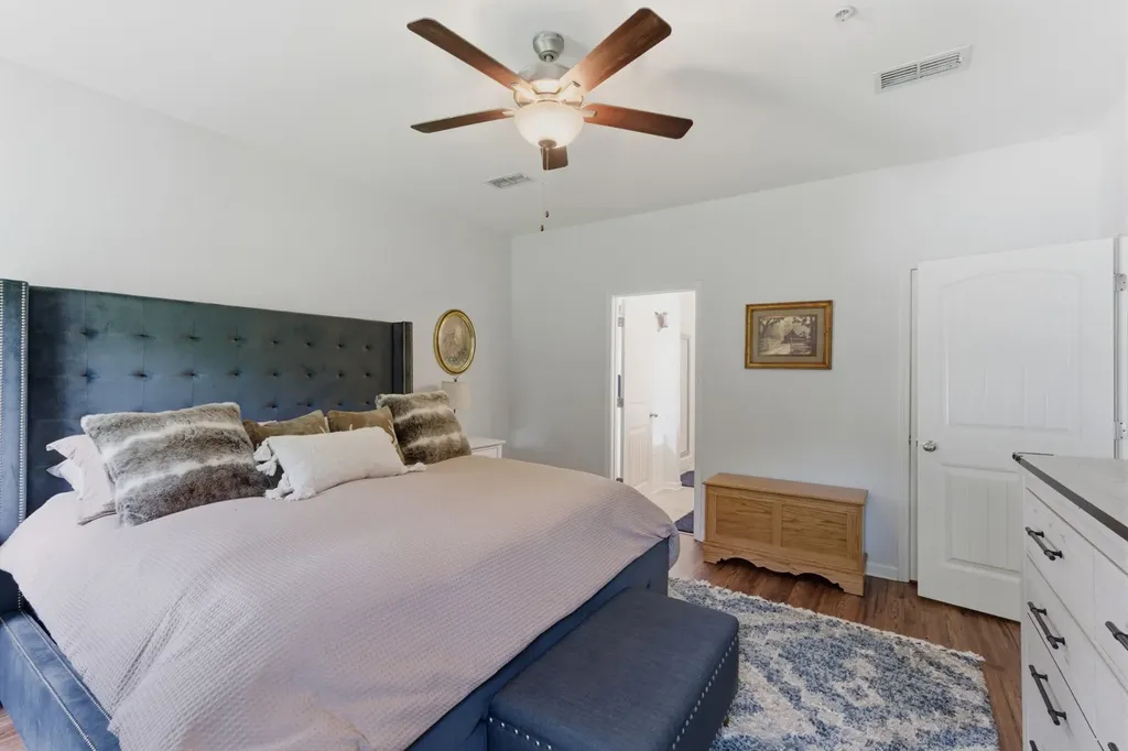 906 Crooked Creek Murfreesboro TN 37129