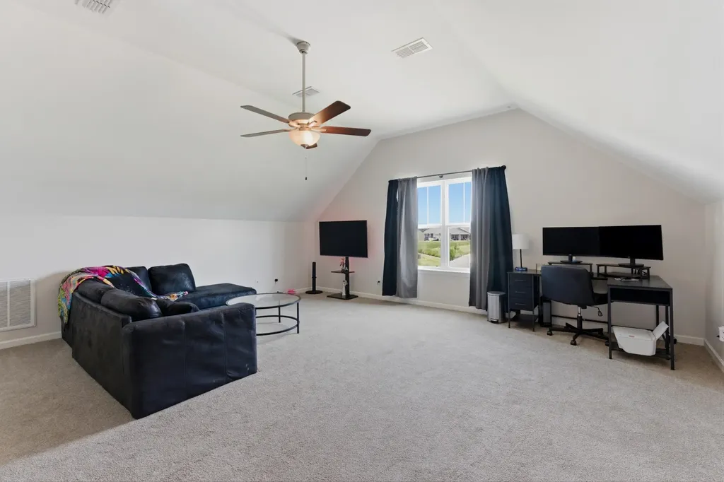 906 Crooked Creek Murfreesboro TN 37129