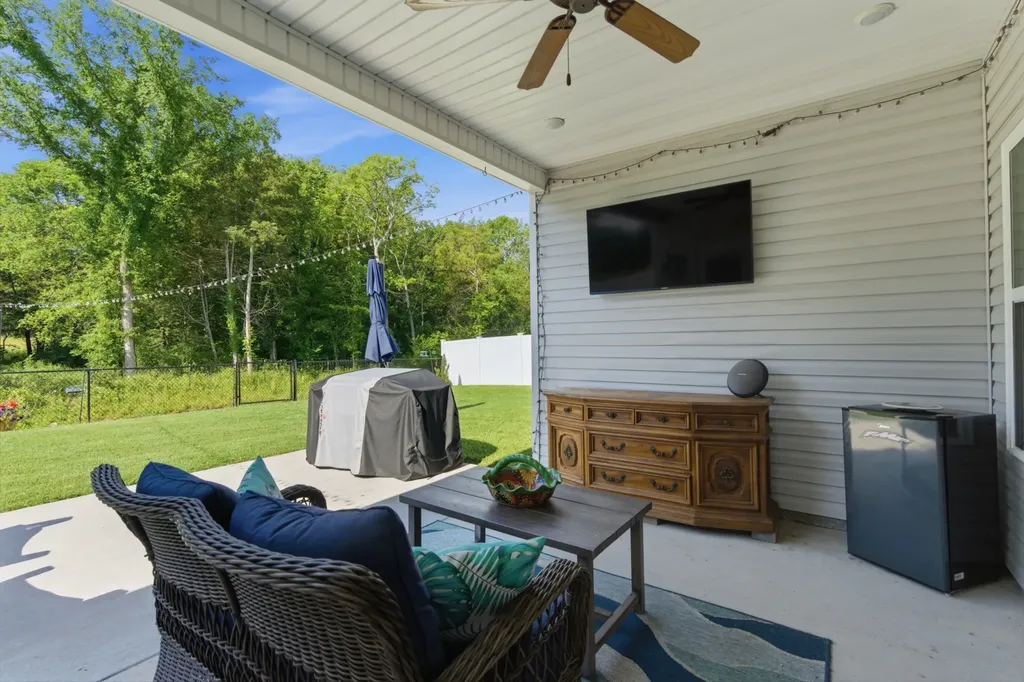 906 Crooked Creek Murfreesboro TN 37129