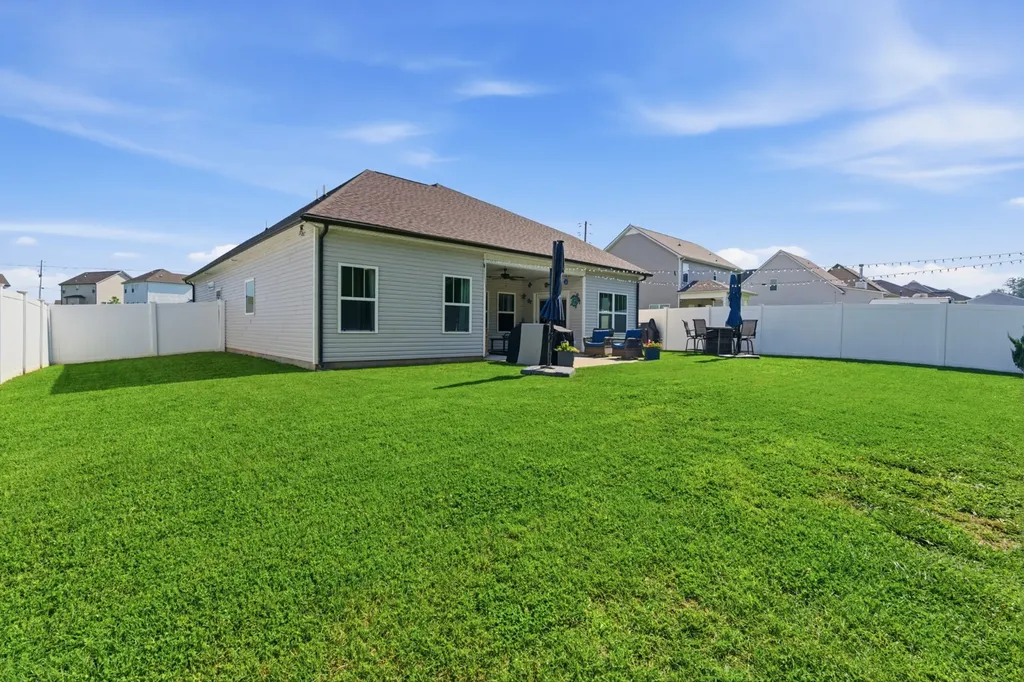 906 Crooked Creek Murfreesboro TN 37129