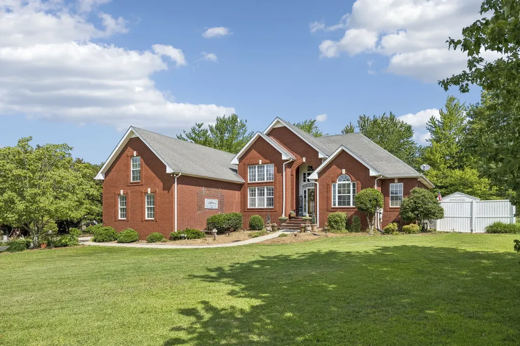 319 Cherry Lane White House TN 37188