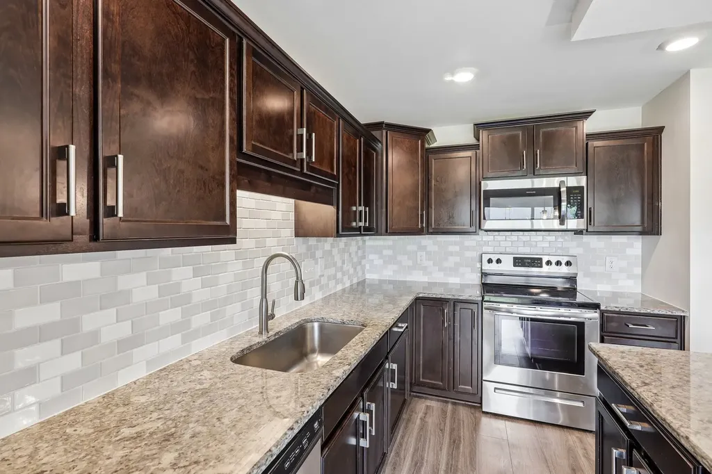 203 Clark Road Clarksville TN 37042