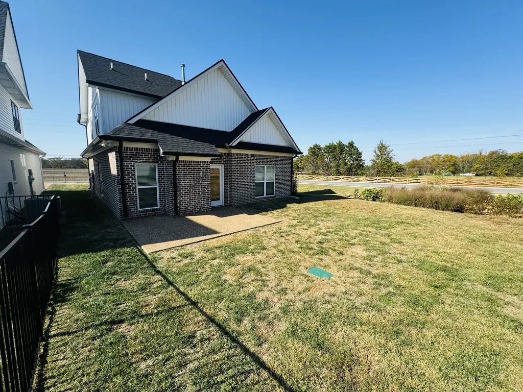 415 Maple Hill Road Lebanon TN 37087