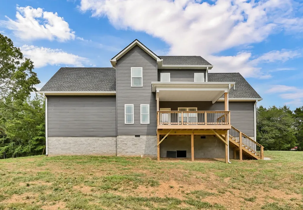 5580 Chambers Road Cumberland Furnace TN 37051